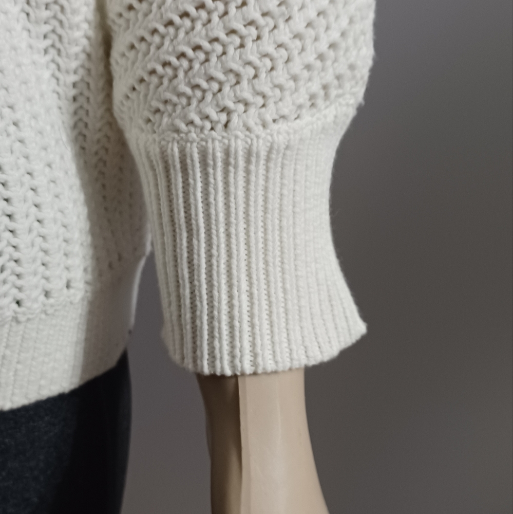 Athleta Crew Neck 3/4 lenght sleeve Sweater Off White Size M - Picture 4 of 9